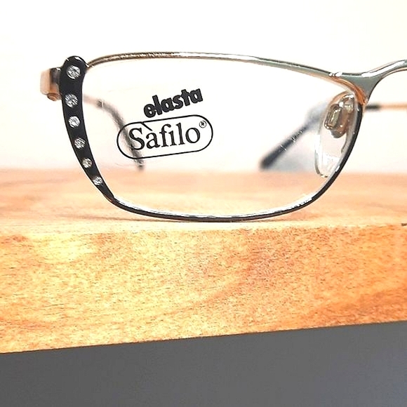 VINTAGE Prescription-ready Eyeglass Frame, gold, 50-18-135, glasses Mrs. Claus - Picture 2 of 8